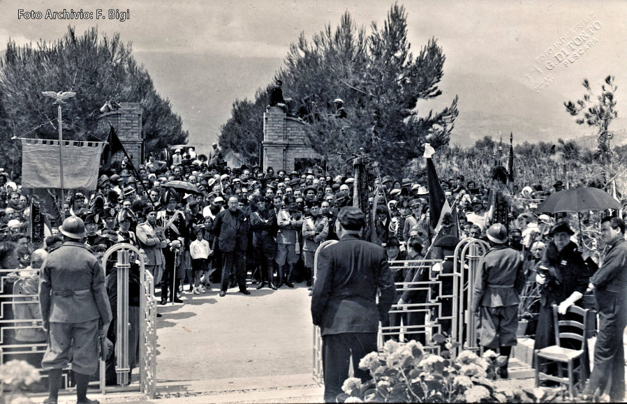 Penne: Monumento ai caduti