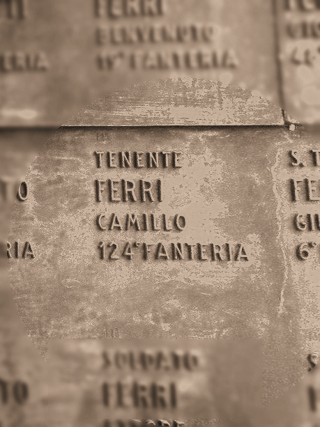 foto della tomba di Camillo Ferri a Redipuglia