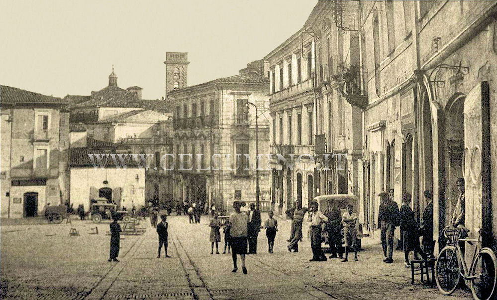 Piazza Luca da Penne