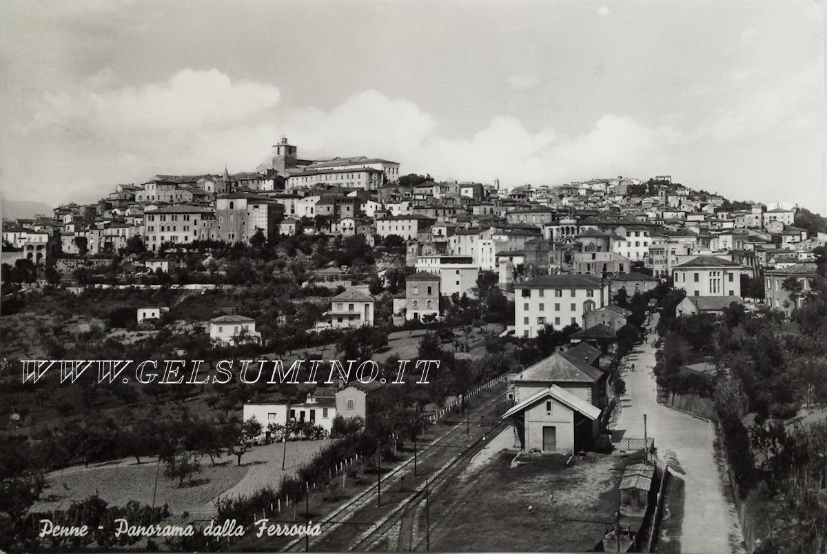 Stazione ferroviaria di Penne