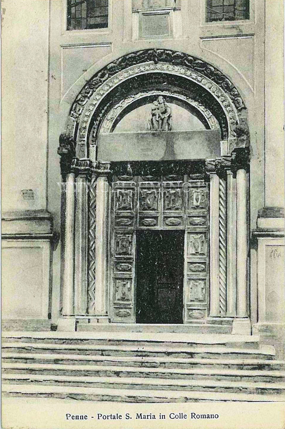 Colleromano: Portale