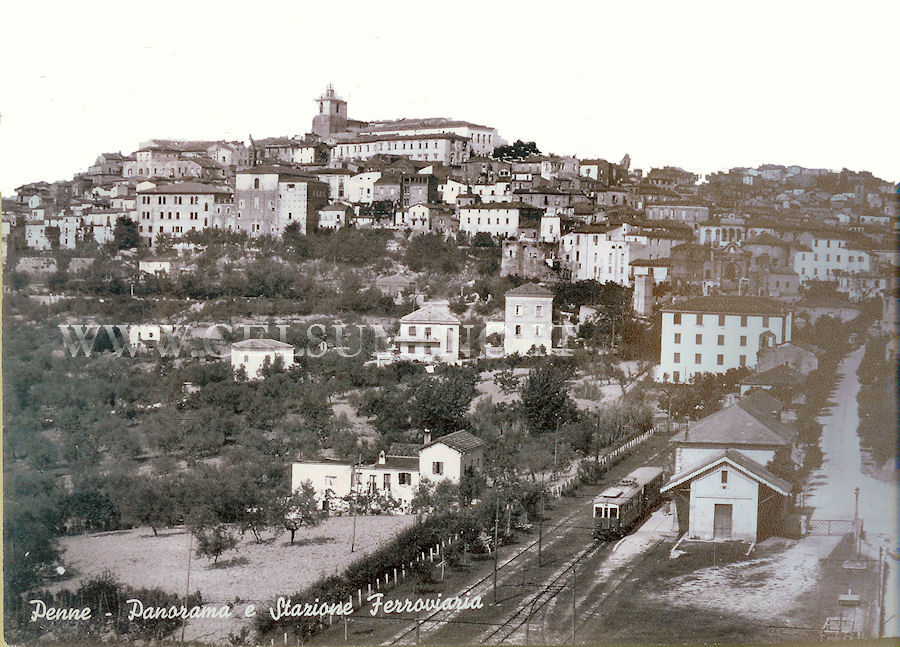Stazione F.E.A. (Ferrovie Elettriche Abruzzesi)